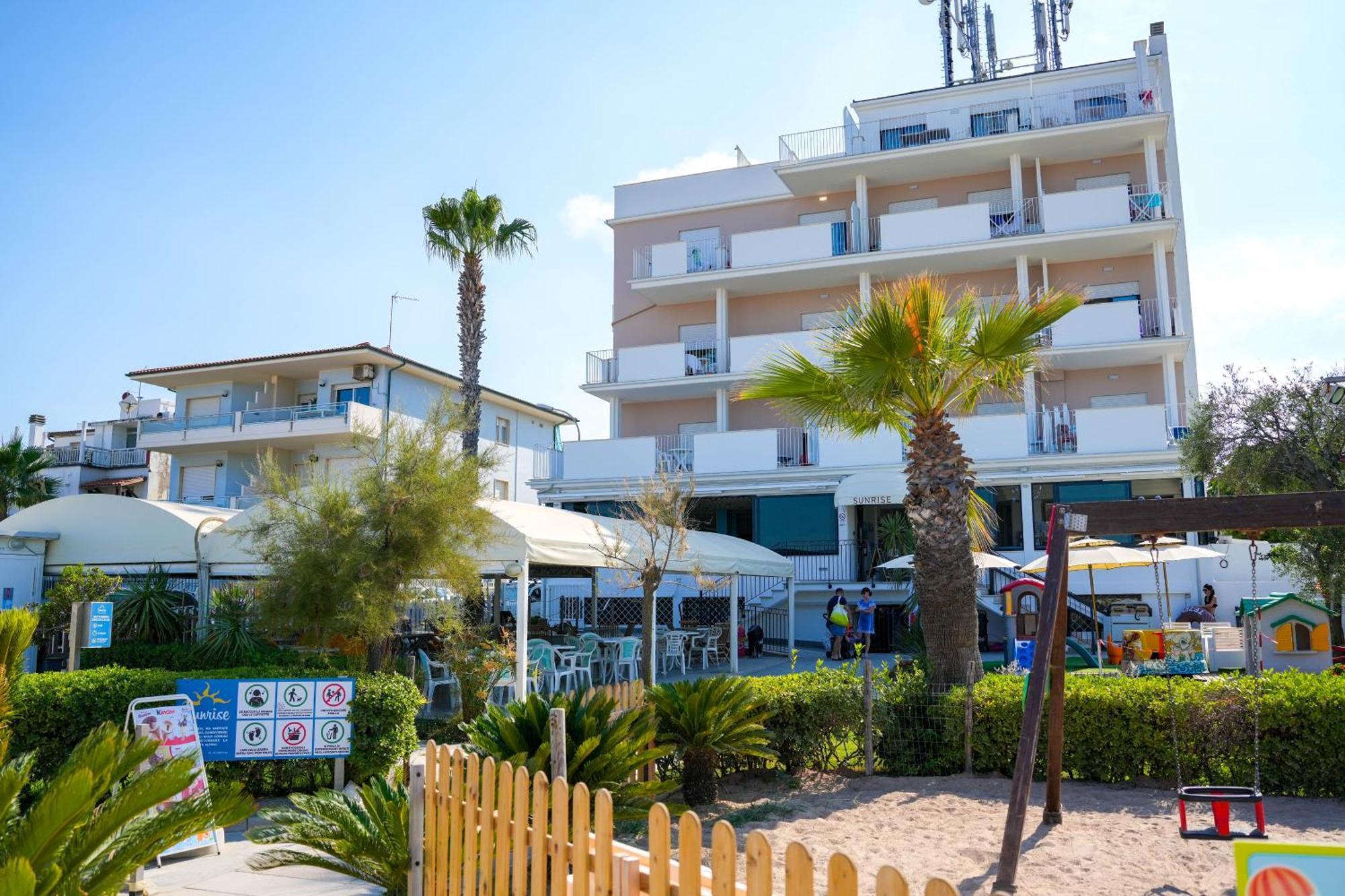 Residence Sunrise San Benedetto del Tronto Eksteriør bilde