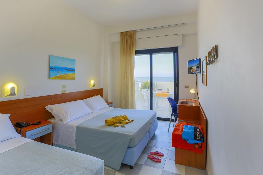 Residence Sunrise San Benedetto del Tronto Eksteriør bilde